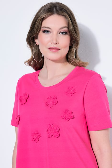 T-shirt dal taglio svasato con fiori 3D e mezze maniche