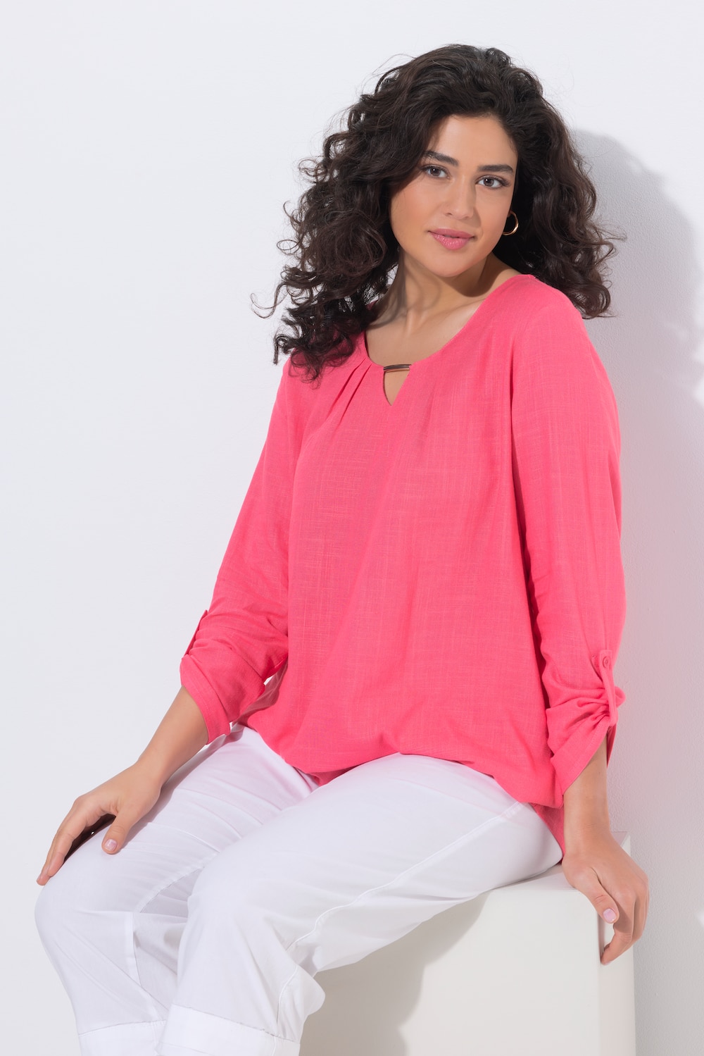 Bluse, Leinenmix, Zierspange, Rundhals, 3/4-Arm