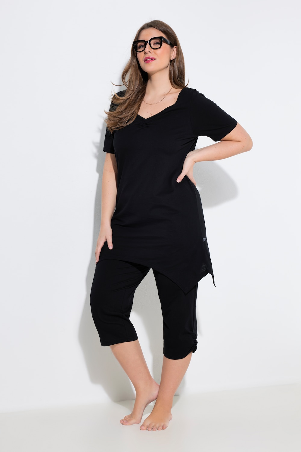 Pyjama, Zipfelsaum, V-Ausschnitt, Halbarm