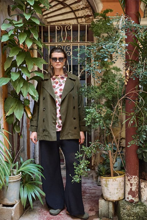 Kurtka typu trencz, oversize, klapy, 2 kieszenie