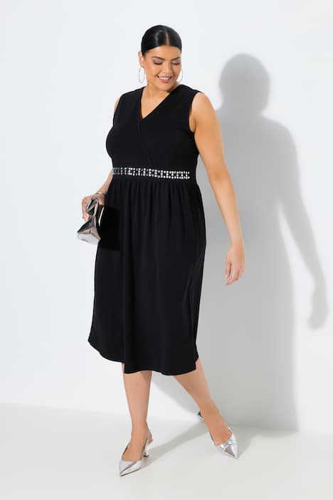 Midikleid, Stickerei, Wickeloptik, V-Ausschnitt, ärmellos