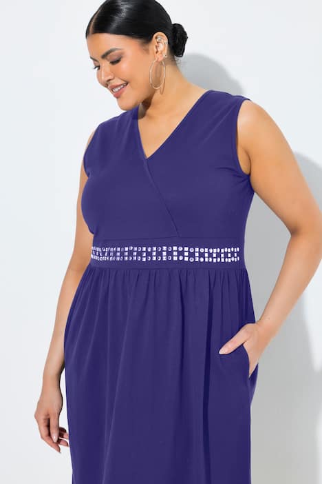 Midikleid, Stickerei, Wickeloptik, V-Ausschnitt, ärmellos