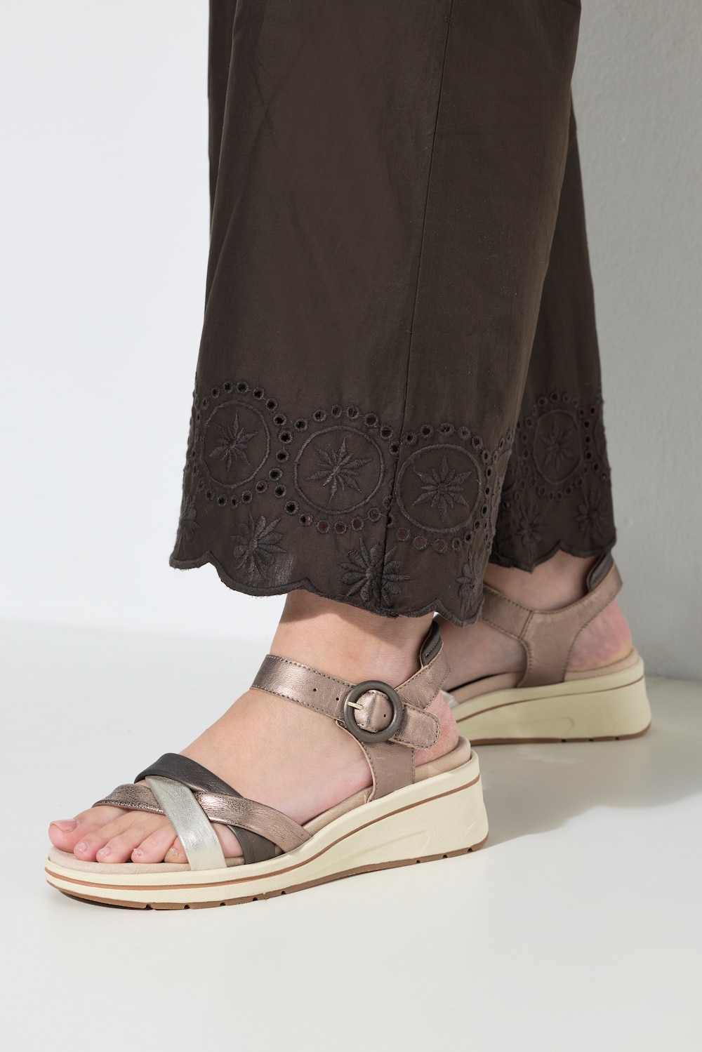 Caprice Leder-Sandalen, Wechselfussbett, Weite H