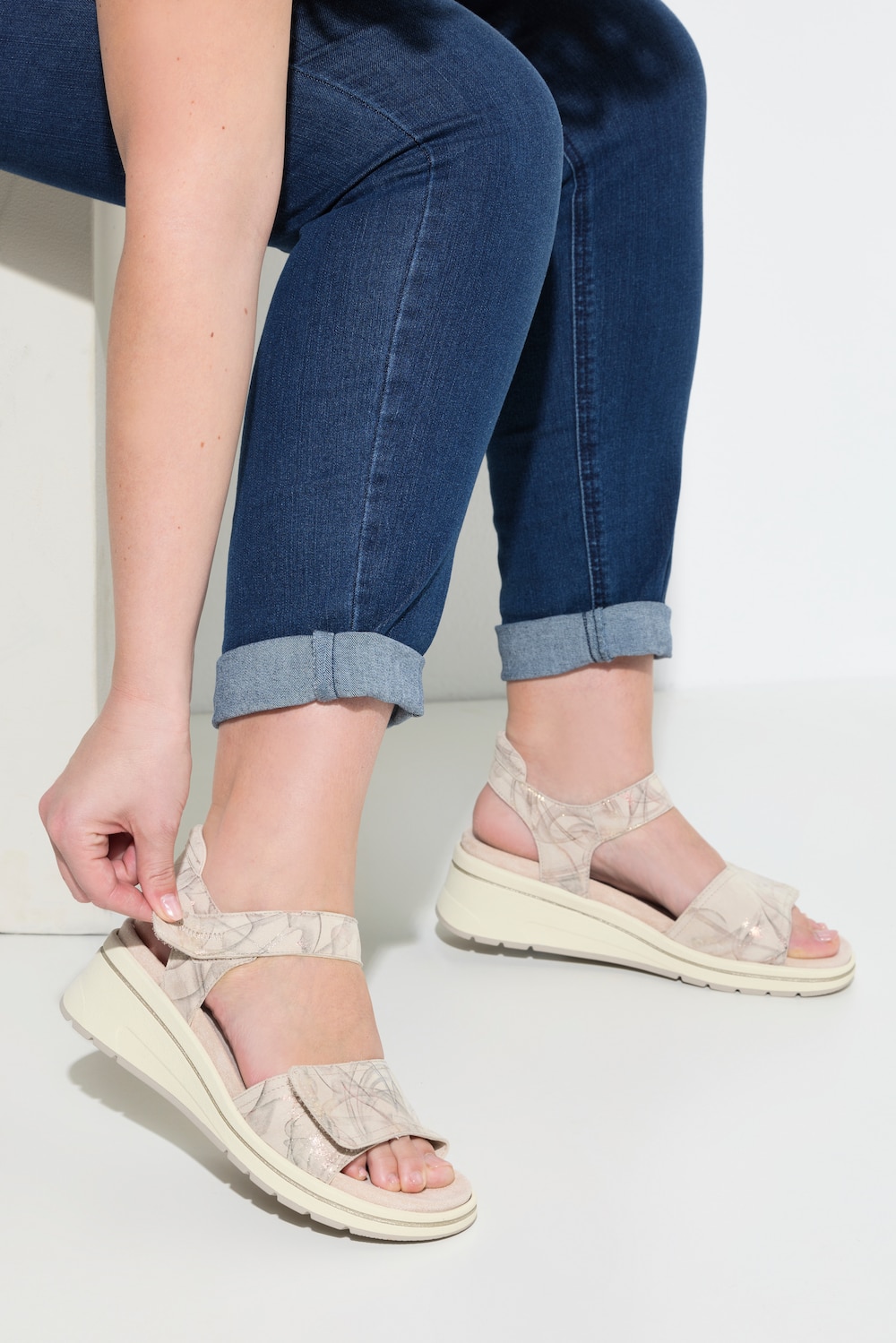 Caprice Leder-Sandaletten, Klett, Wechselfussbett, Weite H