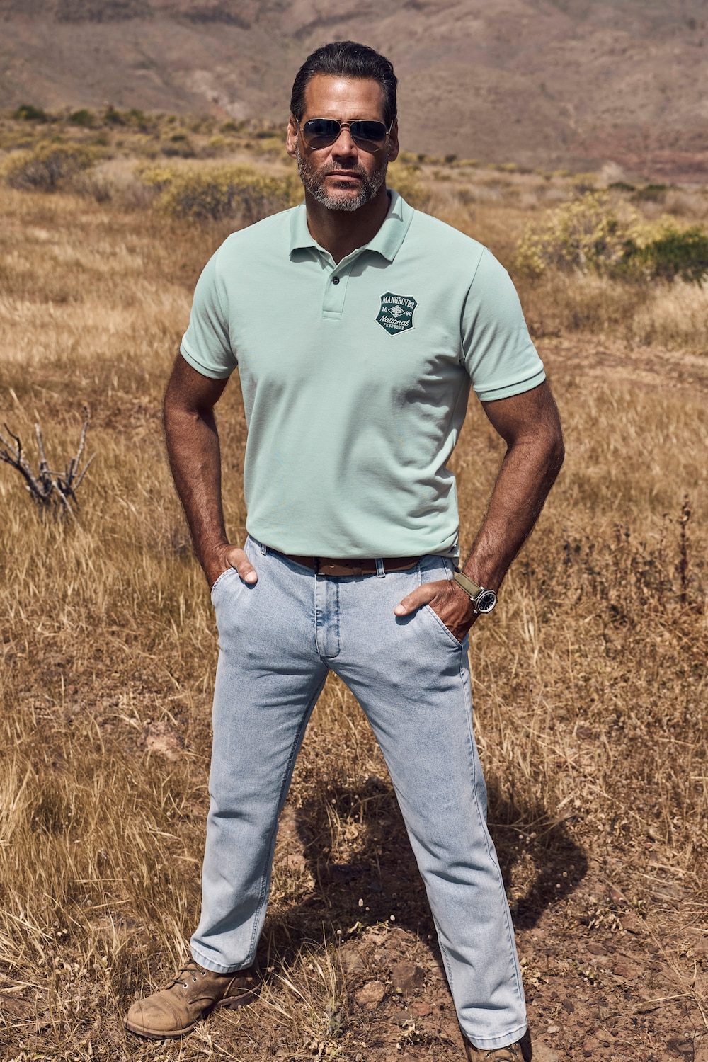 Polo en piqué, manches courtes et écusson - jusqu'au 8 XL
