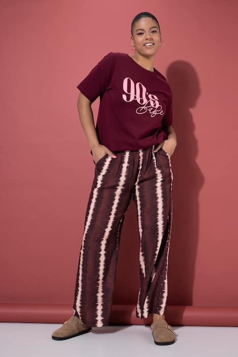 Wijde broek, wijde pijpen, gebatikte strepen