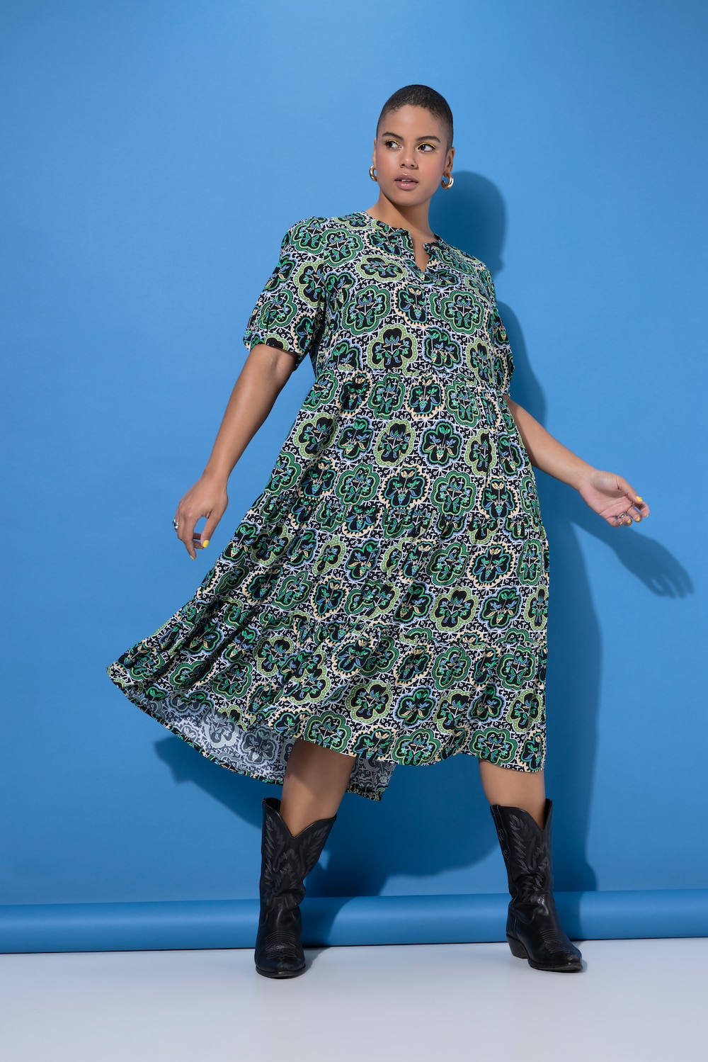 Maxikleid, A-Linie, Kachel-Print, Volants, Halbarm