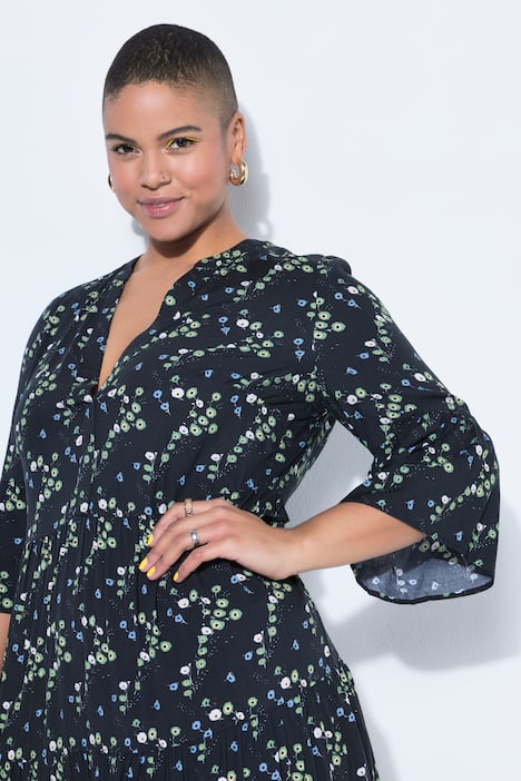 Maxi abito con stampa allover, scollo a V e volant