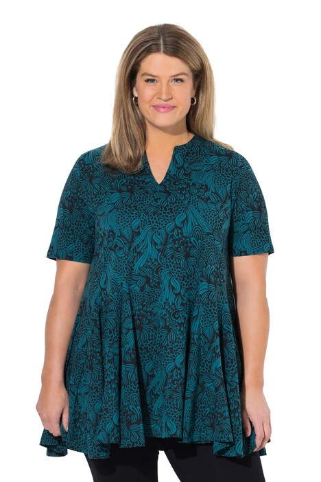 Tunika, godetové záhyby, tunikový výstřih, polo rukávy