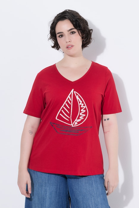 T-shirt, stampa con barchetta, classic-fit, scollo a V, maniche corte