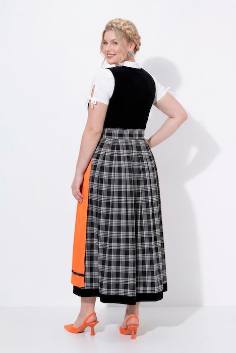 Samt-Dirndl, Karomuster, Carré-Ausschnitt