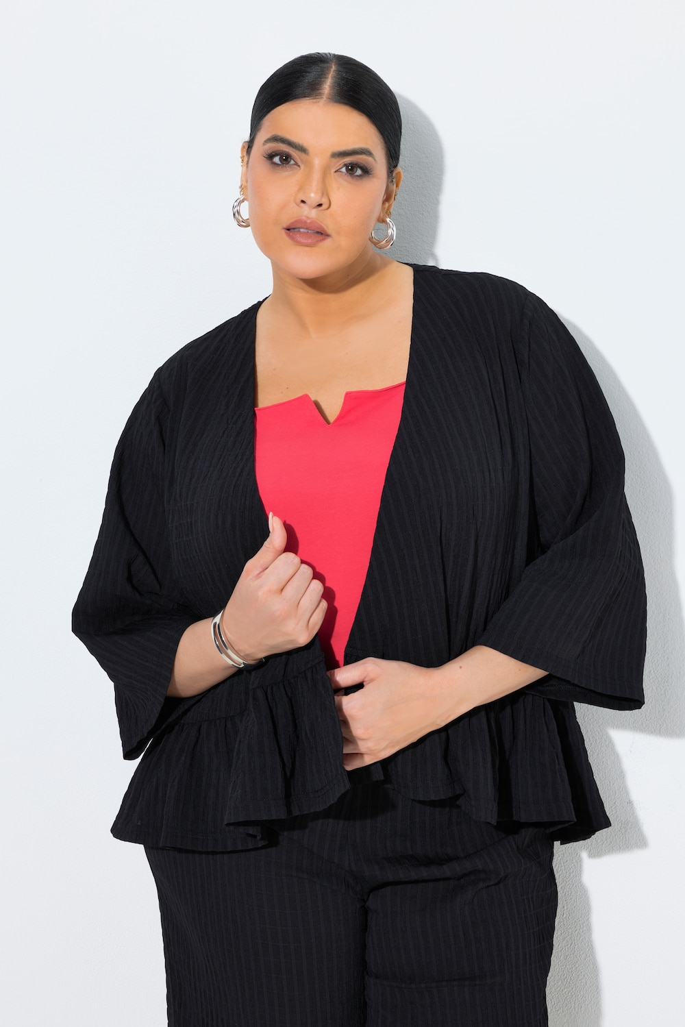 Kimonobluse, oversized, volangkant, uten lukking