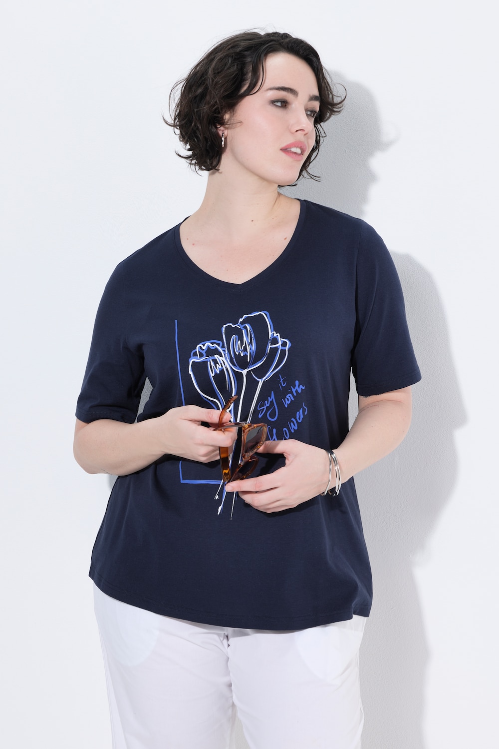 T-Shirt, Blumen, Classic, V-Ausschnitt, Halbarm