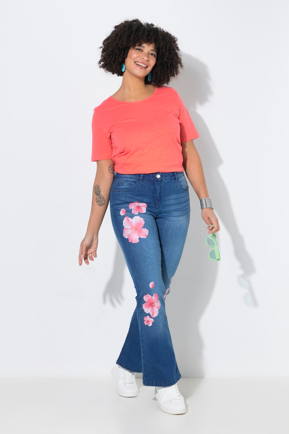 Bootcut-Jeans Lea, Stretchdenim, Blüten, 5-Pocket