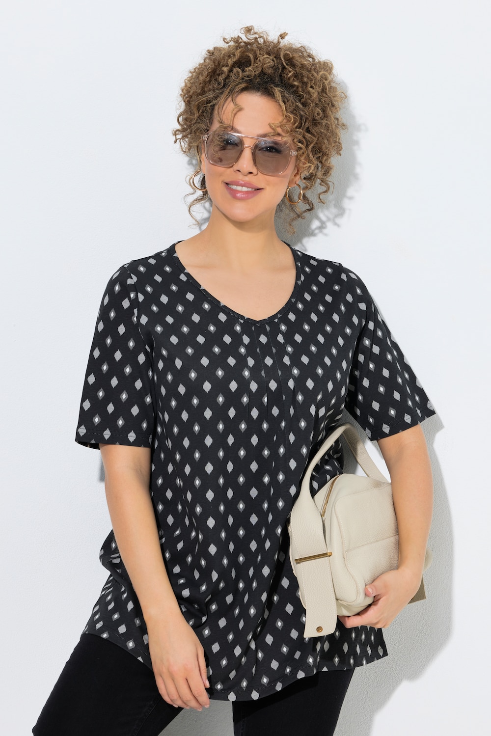 T-shirt, decoratieve plooien, A-lijn, V-hals, korte mouw