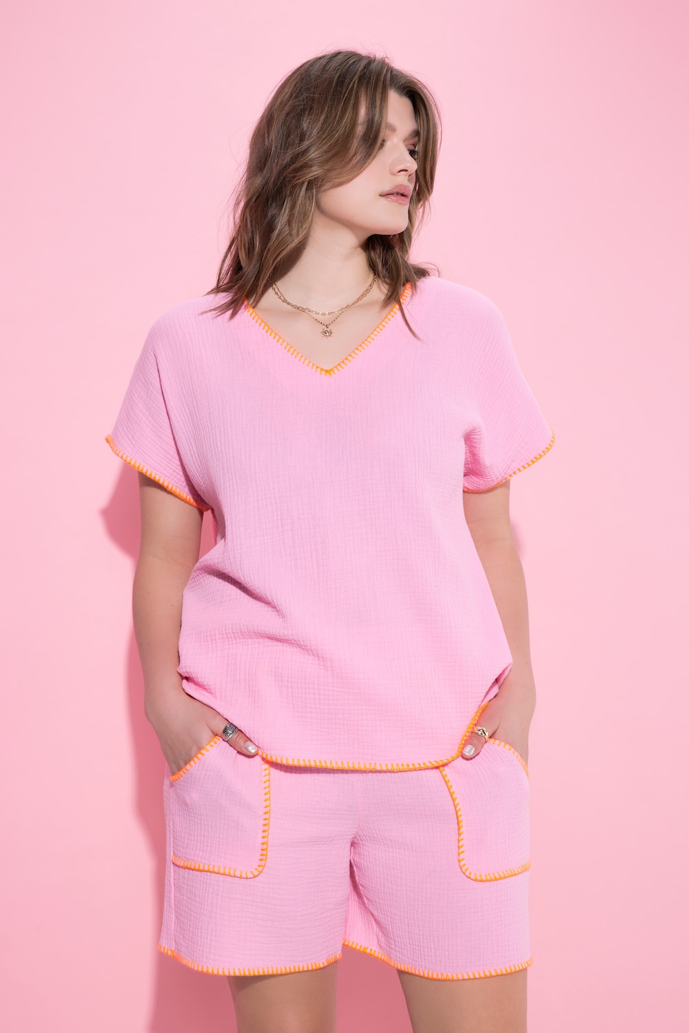 Blusenshirt, oversized, Musselin, Color-Einfassungen