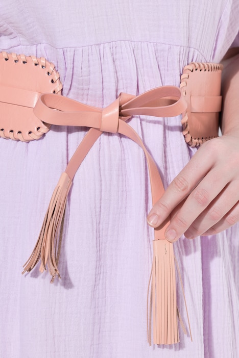 Bindegürtel mit Zierkante und Tasseln