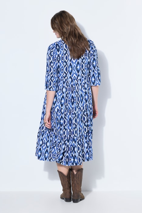 Vestido largo, corte A, rombos, volantes