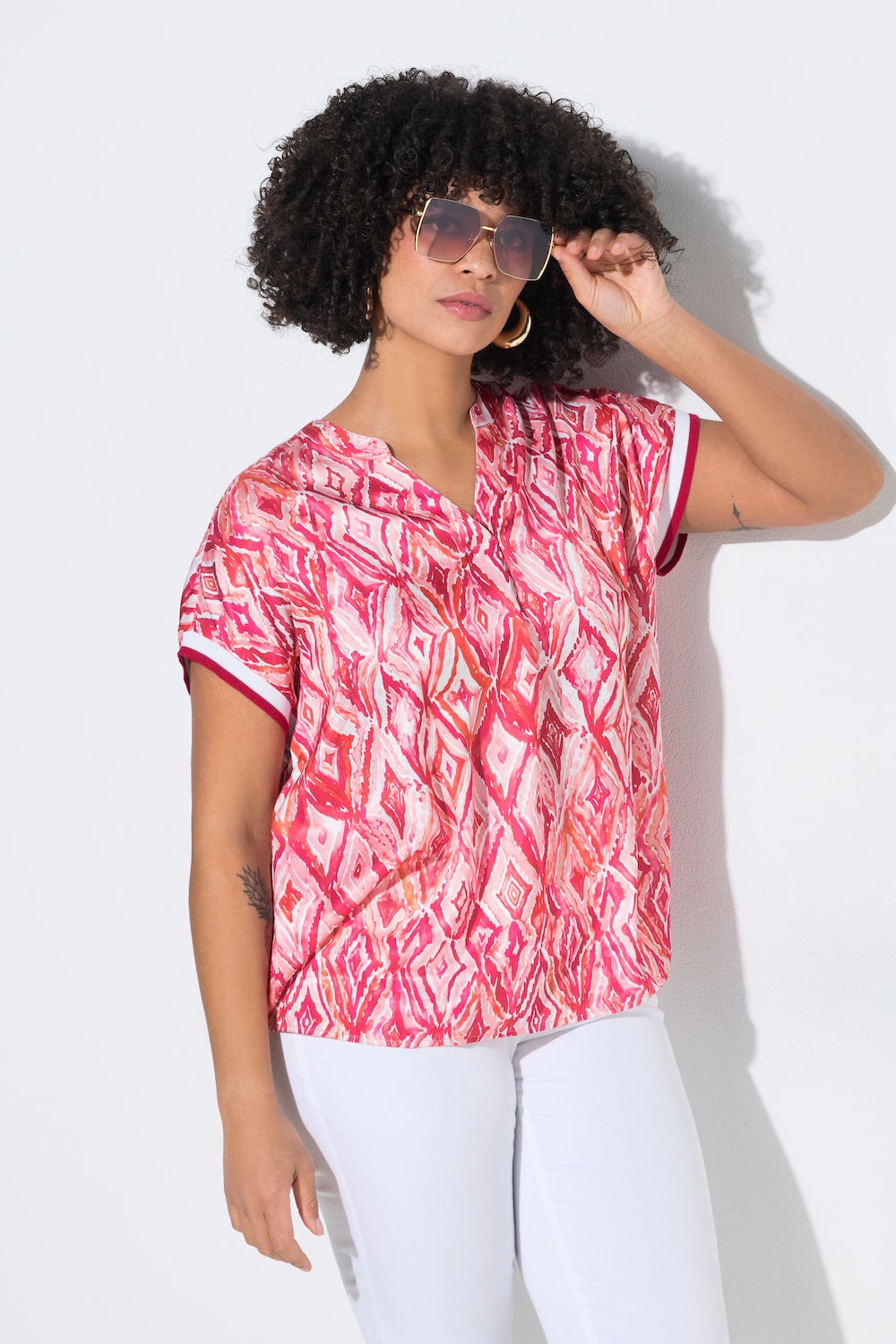 Bluse, relaxed fit, satin, allover-print, overskårne skuldre