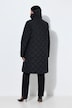 Manteau matelassé, motif brodé, coupe évasée et col montant