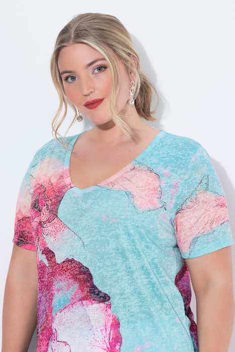 T-shirt dal taglio comodo con grande design floreale