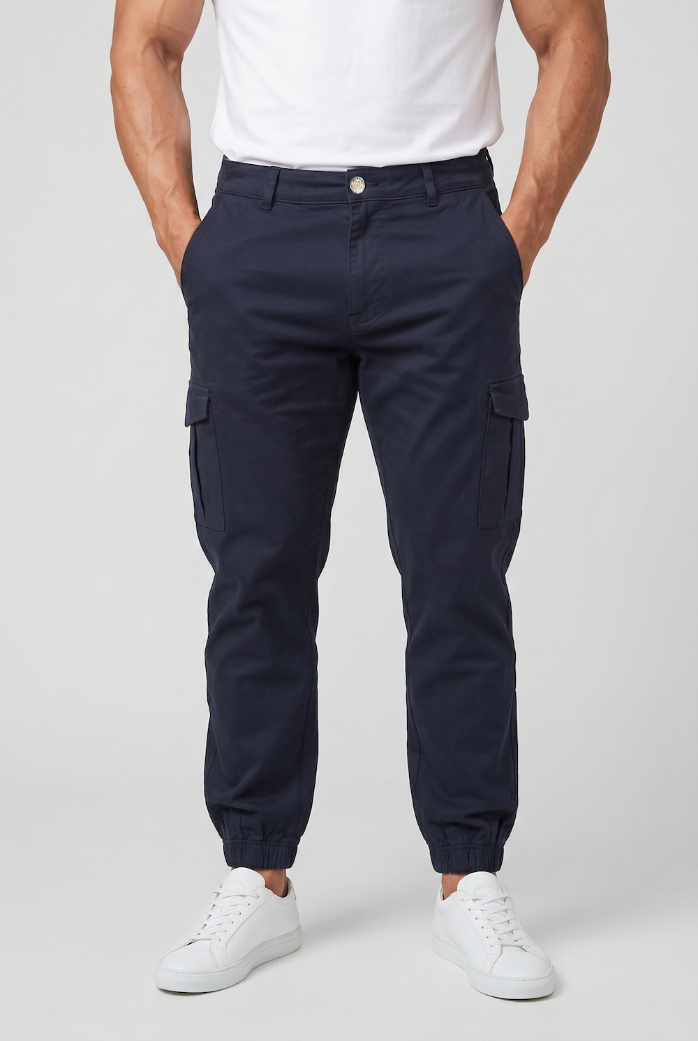 Twill-Cargohose, Bauchfit, Straight Fit, Klappentaschen, bis 72