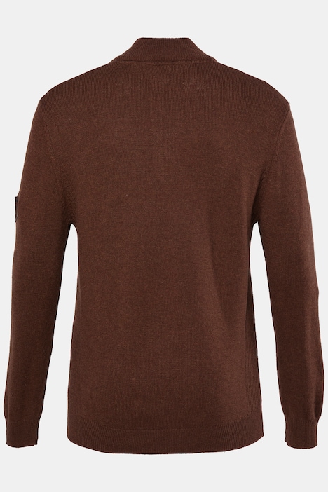 Pletený svetr se stojáčkem, límec se zipem, nášivka na rukávu, až do vel. 7XL