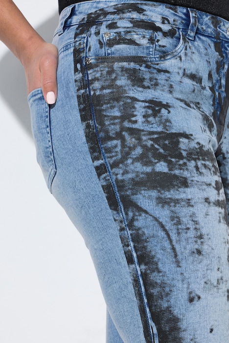 Jeans a 7/8 dal taglio aderente con stampa moderna e cinque tasche