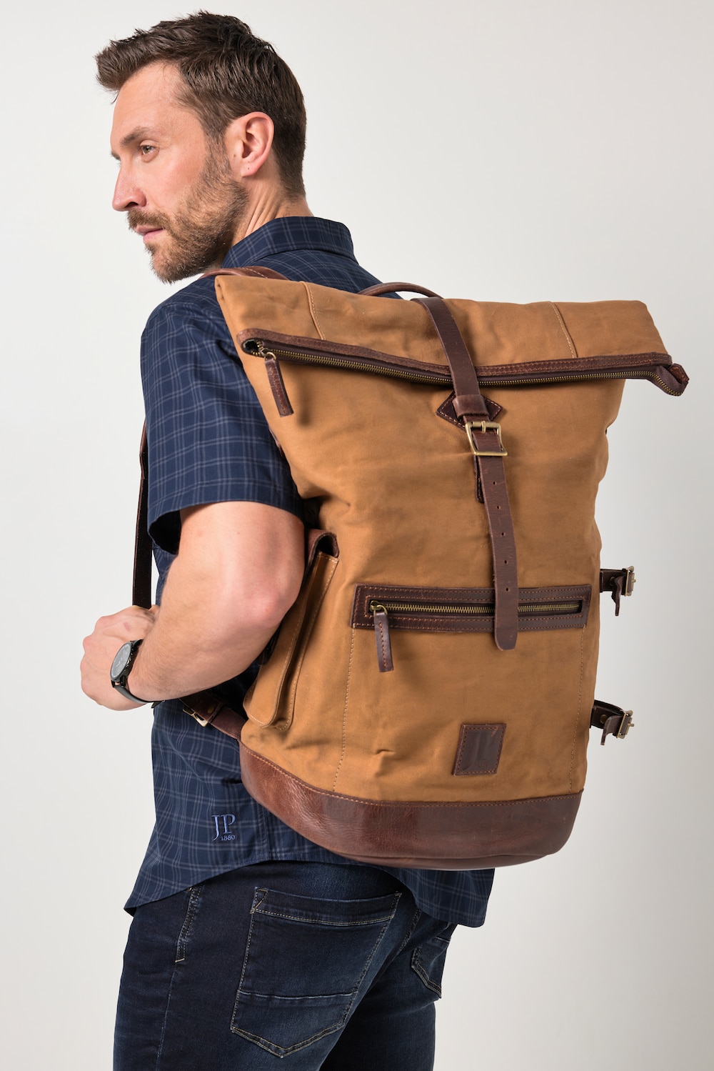 Rucksack, aus gewachstem Canvas und und Sattelleder, wasserabweisend