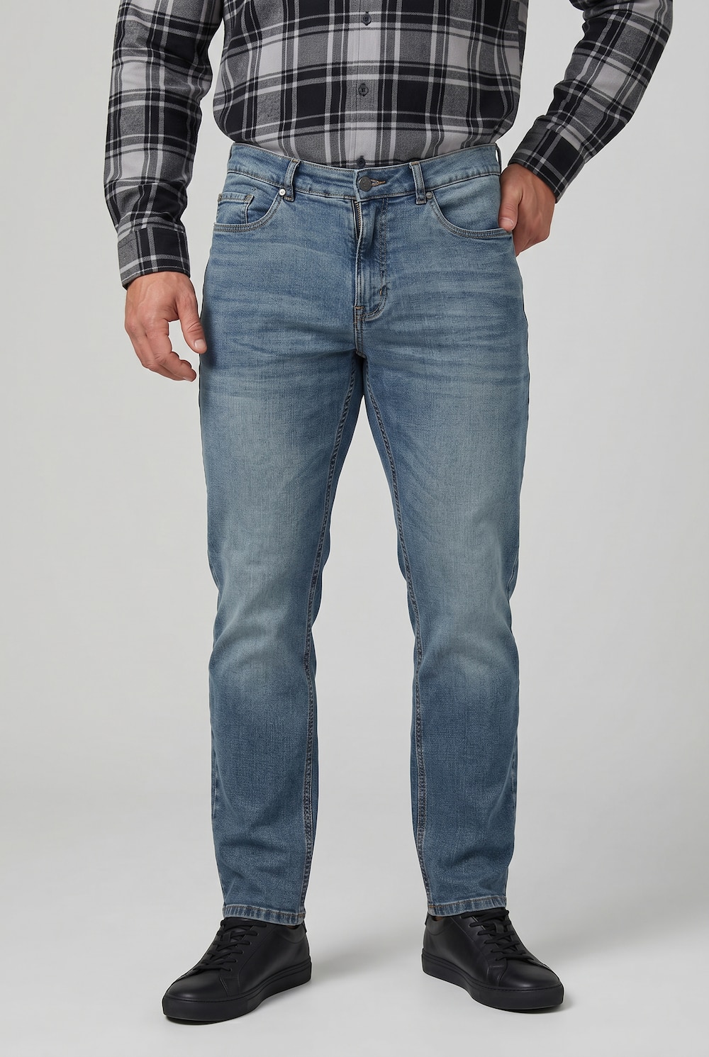 Jeans, 5-Pocket, tapered Loose Fit, 5-Pocket, bis 72