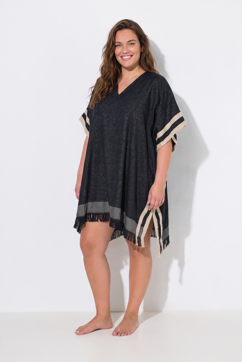 Badeponcho, V-hals, striper i siden, lengre bak