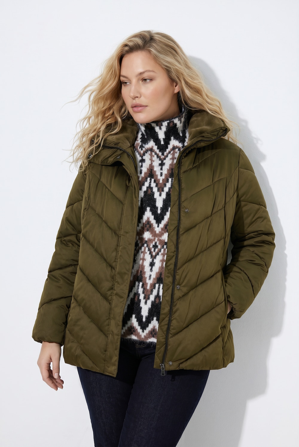 HYPRAR Steppjacke, wasserabweisend, Webpelz-Kragen, A-Linie, Windfang