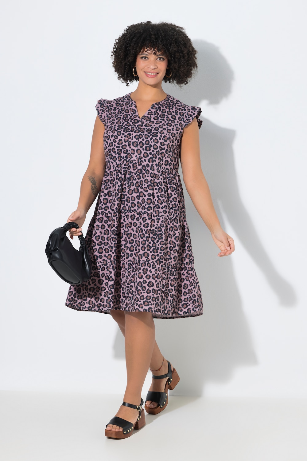 Musselinkleid, A-Linie, Leomuster, Ärmelrüsche