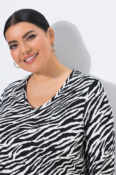 Zebra Print 3/4 Sleeve Knit T-Shirt