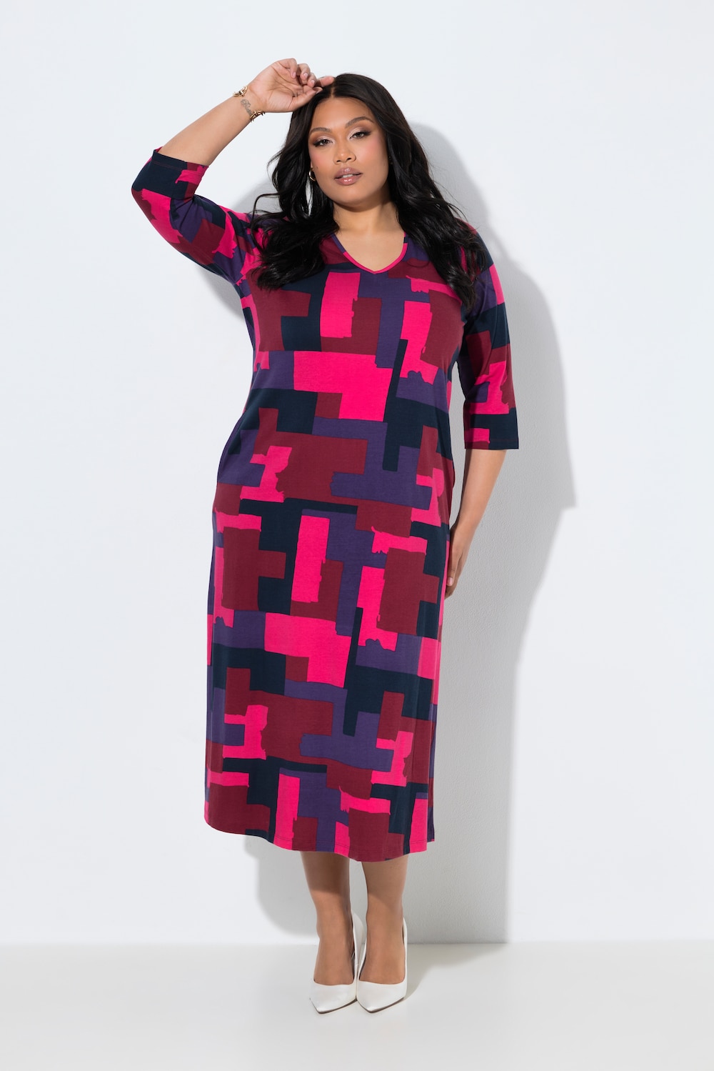 Maxikleid, grafischer Druck, V-Ausschnitt, 3/4-Arm, Taschen