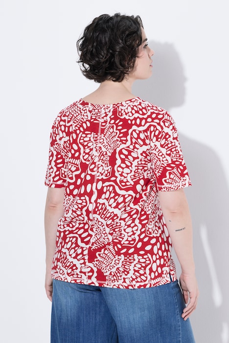 T-shirt, muszelki, krój oversize, dekolt tunikowy, krótki rękaw
