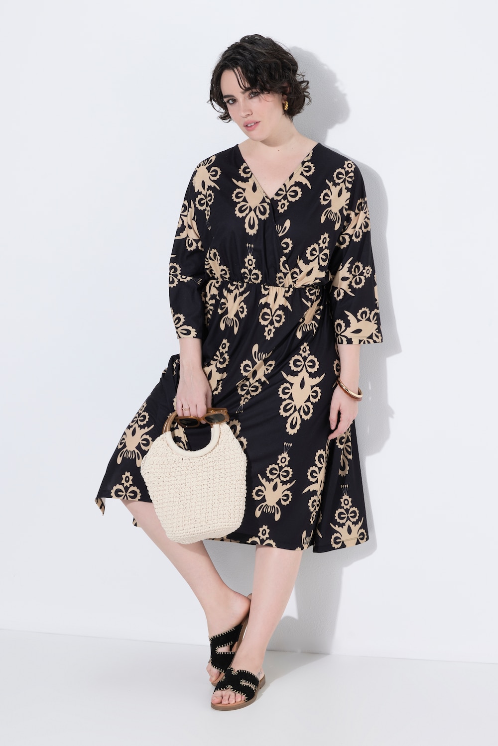 Kleid, Ornamente, Wickeloptik, V-Ausschnitt, 3/4-Arm