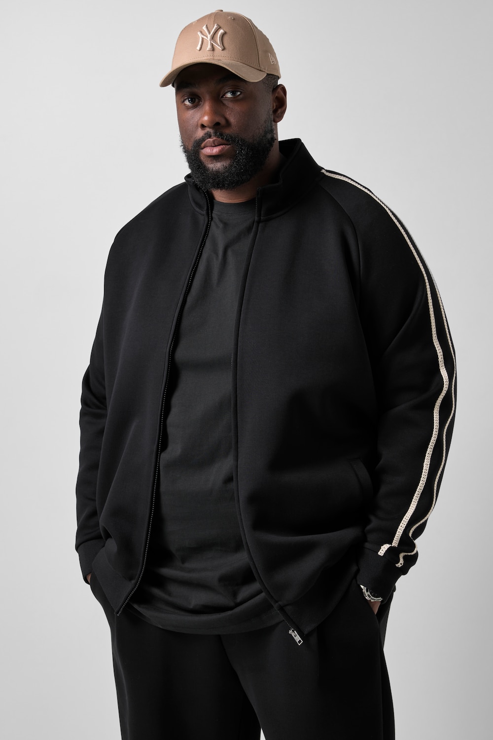 Sweatjacke, lässige Passform, Stehkragen, Chain-Stitch, bis 8 XL