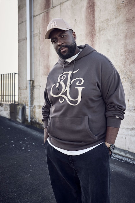 Sweat-shirt à capuche, coupe décontractée, imprimé sur la poitrine - jusqu'au 8 XL