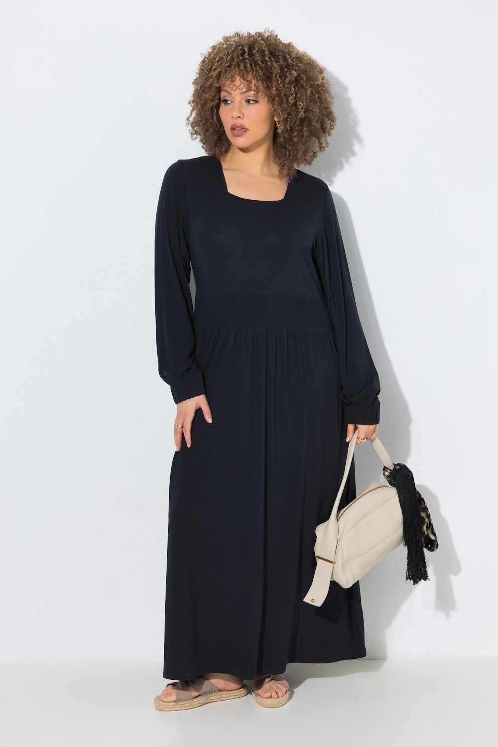 Maxikleid, A-Linie, Carré-Ausschnitt, Ballon-Langarm