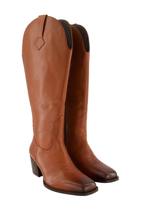 Leather boots, XL shaft, cut-out, embroidery, width H