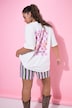 T-shirt, oversized vorm, opdruk achter meisjesdiner