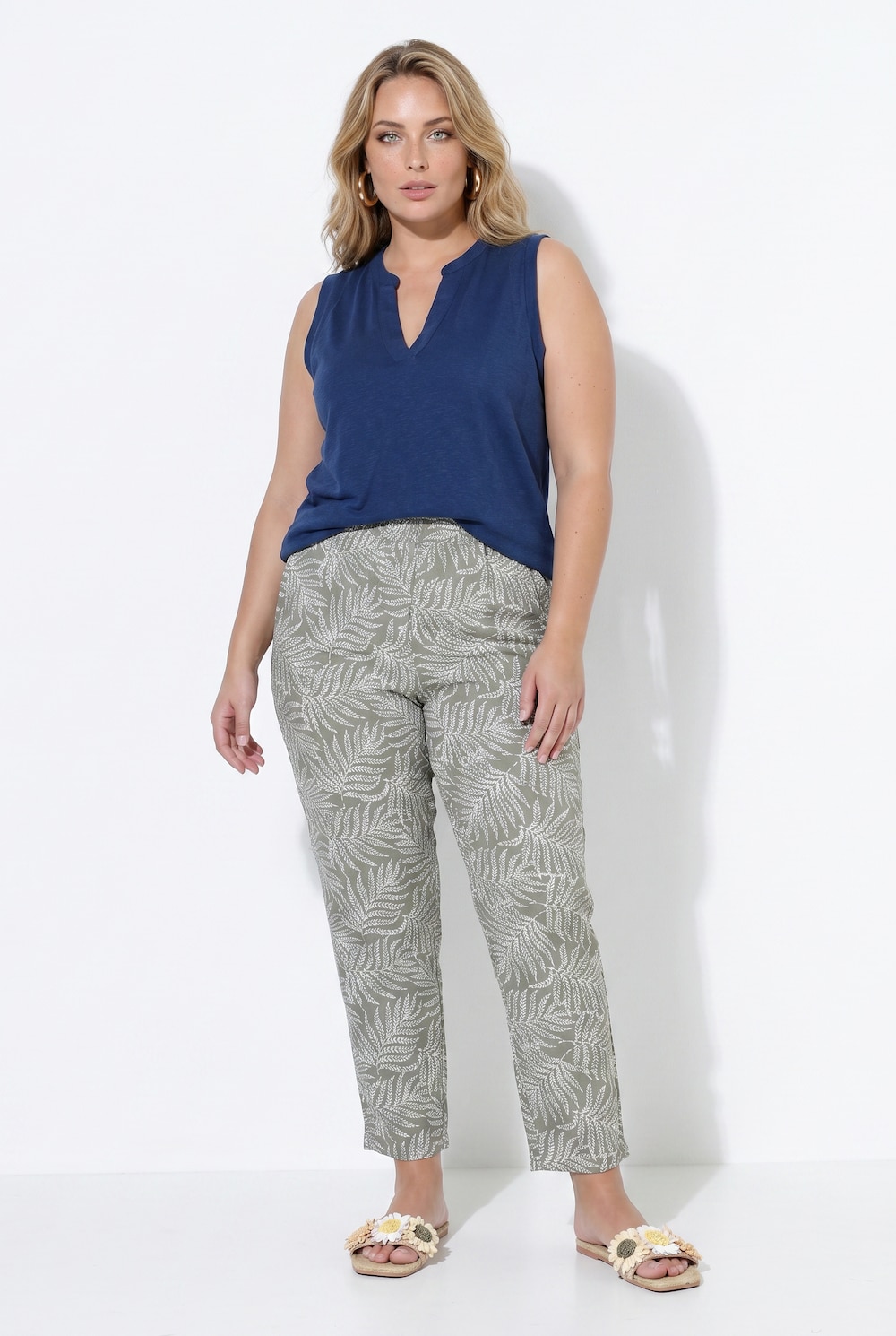 Broek, wijd, rechte pijp, bladpatroon