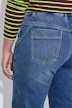 Mom jeans, naar voren verplaatste zijnaad