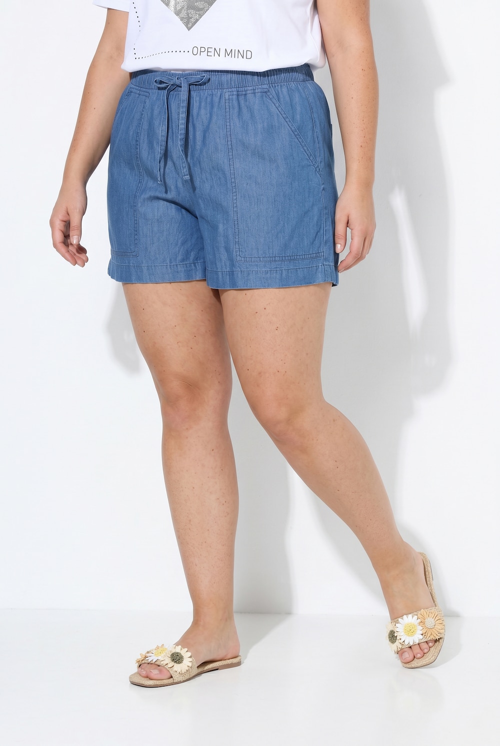 Jeans-Bermuda, weites Bein, leichter Denim, Elastikbund