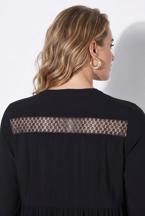 Empire-Kleid, Lochstickerei-Einsätze, Volants
