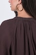 Blusa de crespón, amplia, cuello alzado, manga 3/4 de murciélago