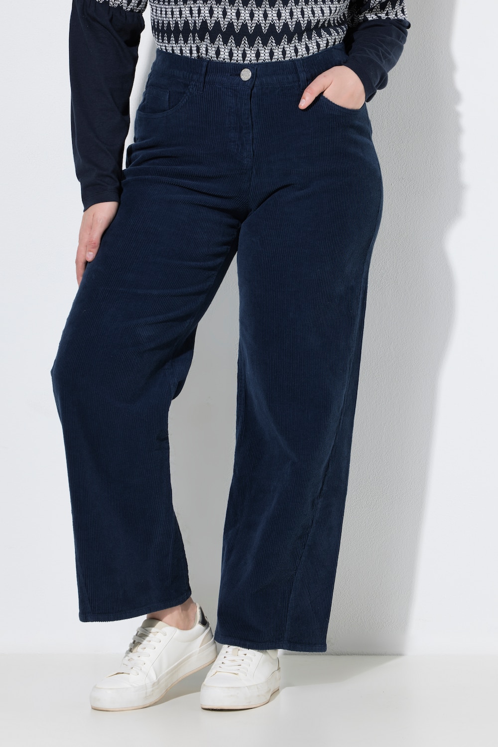 Cordhose Mary, weites Bein, Komfortbund
