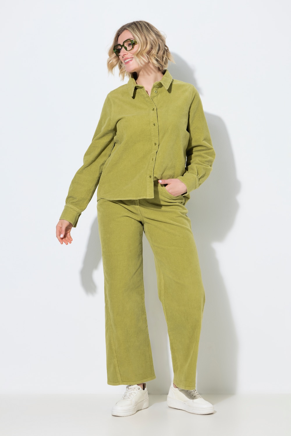 Cordhose Mary, weites Bein, Komfortbund
