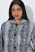 Cardigan en maille Jacquard, motif peau de serpent, col chemise